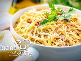 Espaguetis a la Carbonara Receta de Pasta Fácil